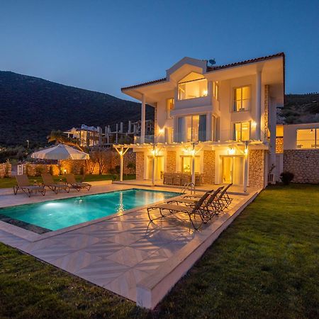 Beachfront Sari Villa With Private Swimming Pool Калкан Экстерьер фото